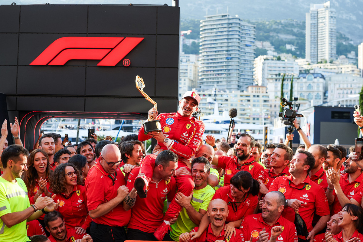 Le Mane triumfavę „Ferrari“ sukūrė autosporto istoriją