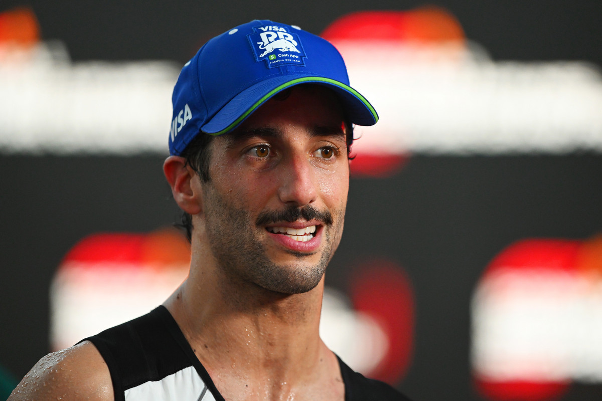 D. Ricciardo pateko į avariją