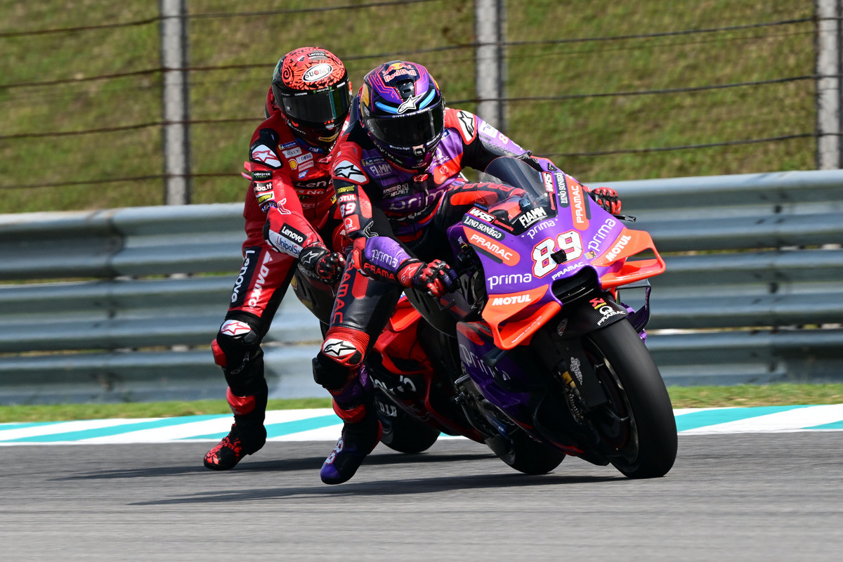 MotoGP. Malaizijoje triumfavęs F. Bagnaia išsaugojo minimalius šansus triumfuoti čempionate