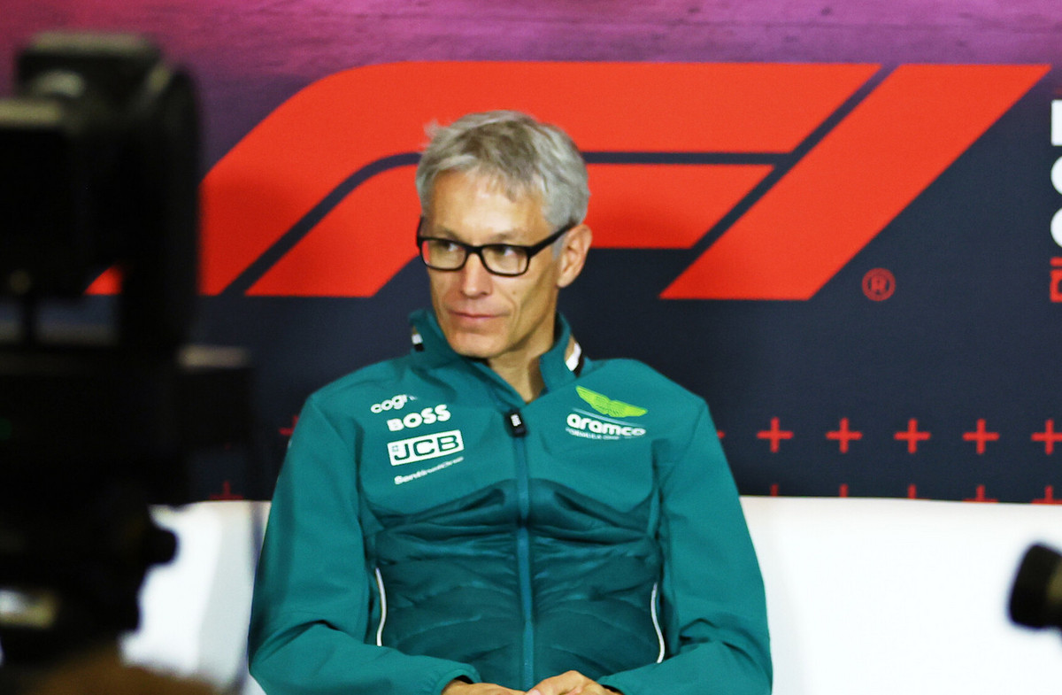 „Aston Martin“ rengia rimtus atnaujinimus Silverstounui