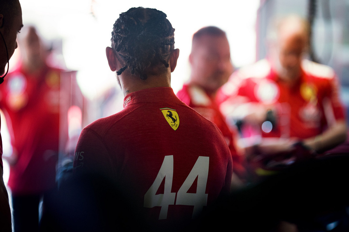 L. Hamiltonas nėra pernelyg pozityvus dėl „Ferrari“ atnaujinimų