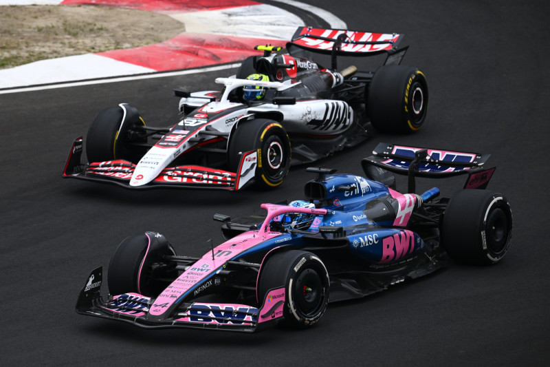 FIA patenkinti sparnų lankstumo kontrole