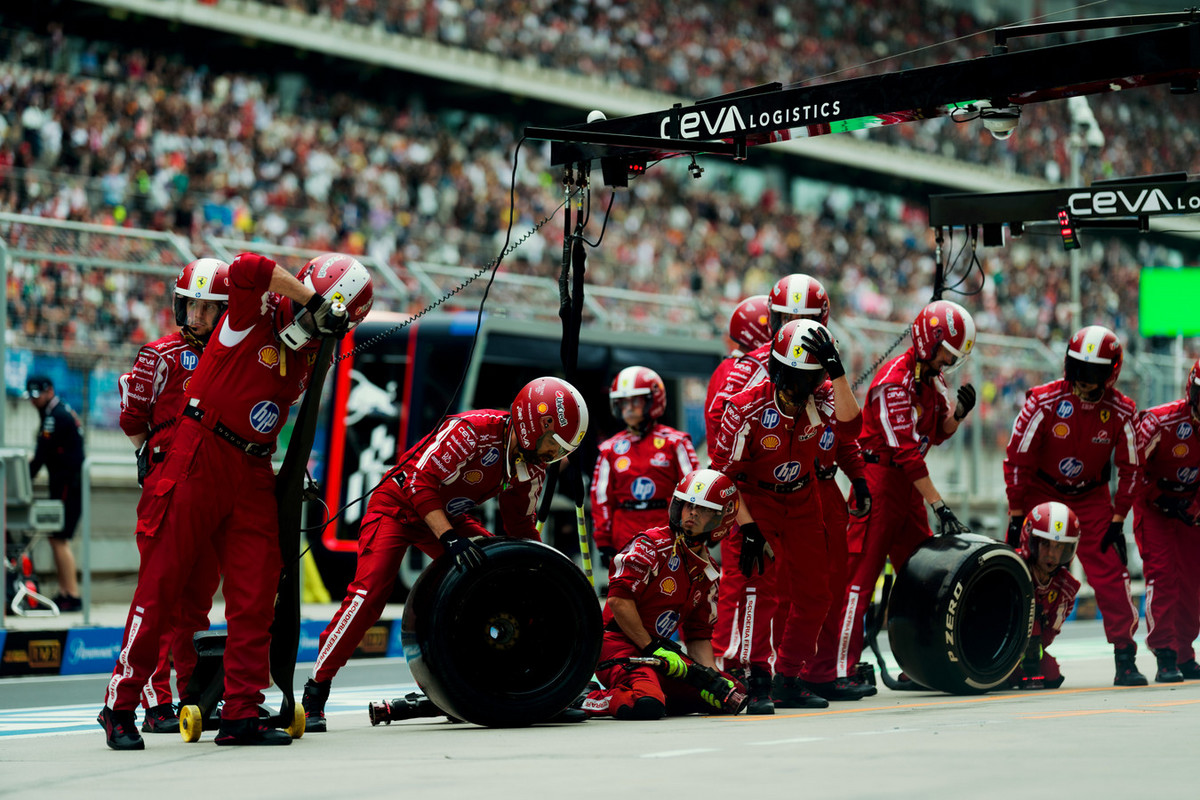 „Ferrari“ diskvalifikacija sukėlė sumaištį įskaitose bei pažėrė įdomių faktų