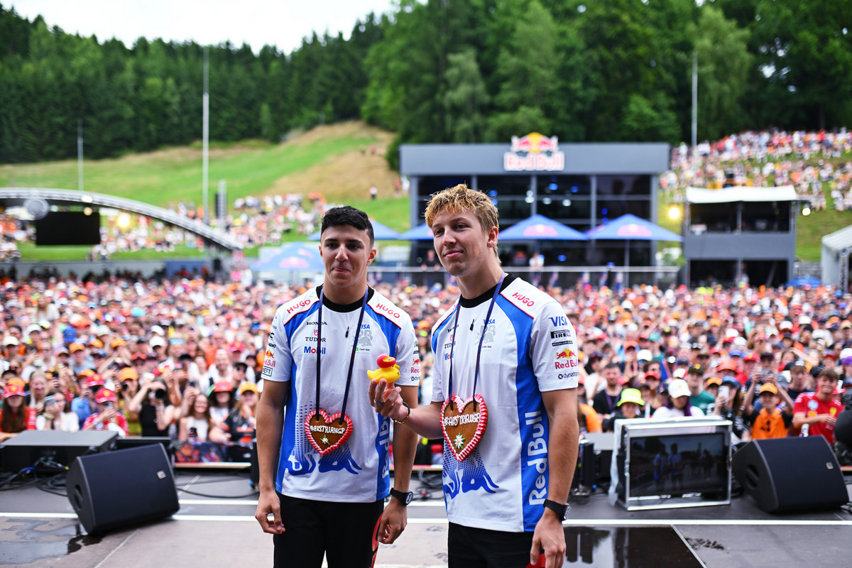 L. Lawsonas davė patarimą su „Red Bull“ siejamam komandos draugui