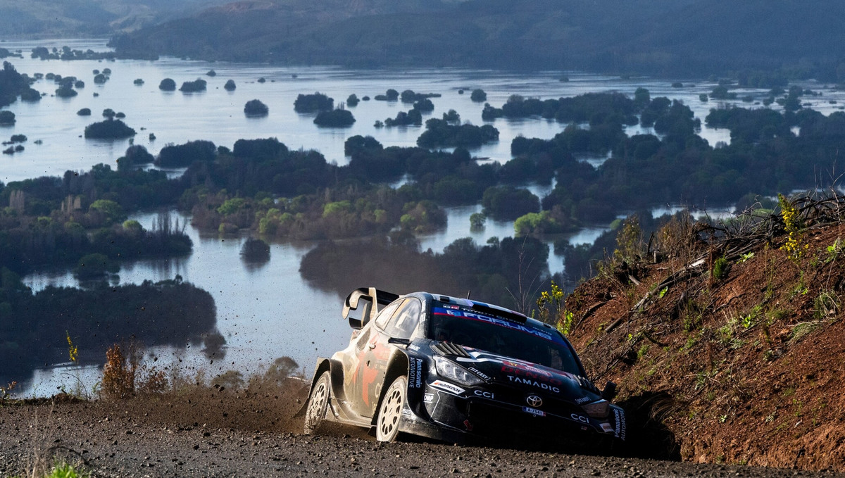 S. Ogier kabinasi į devintąjį pasaulio čempiono titulą