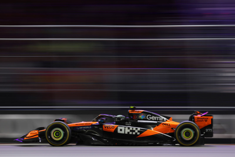 „McLaren“: niekada nemanėme, kad Maxas pasitraukė iš kovos