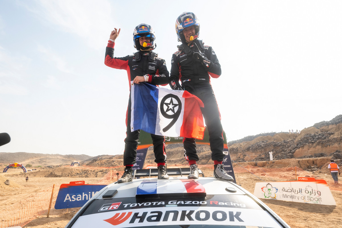 S. Ogier devintą kartą tapo WRC čempionu bei susilygino titulais su S. Loebu