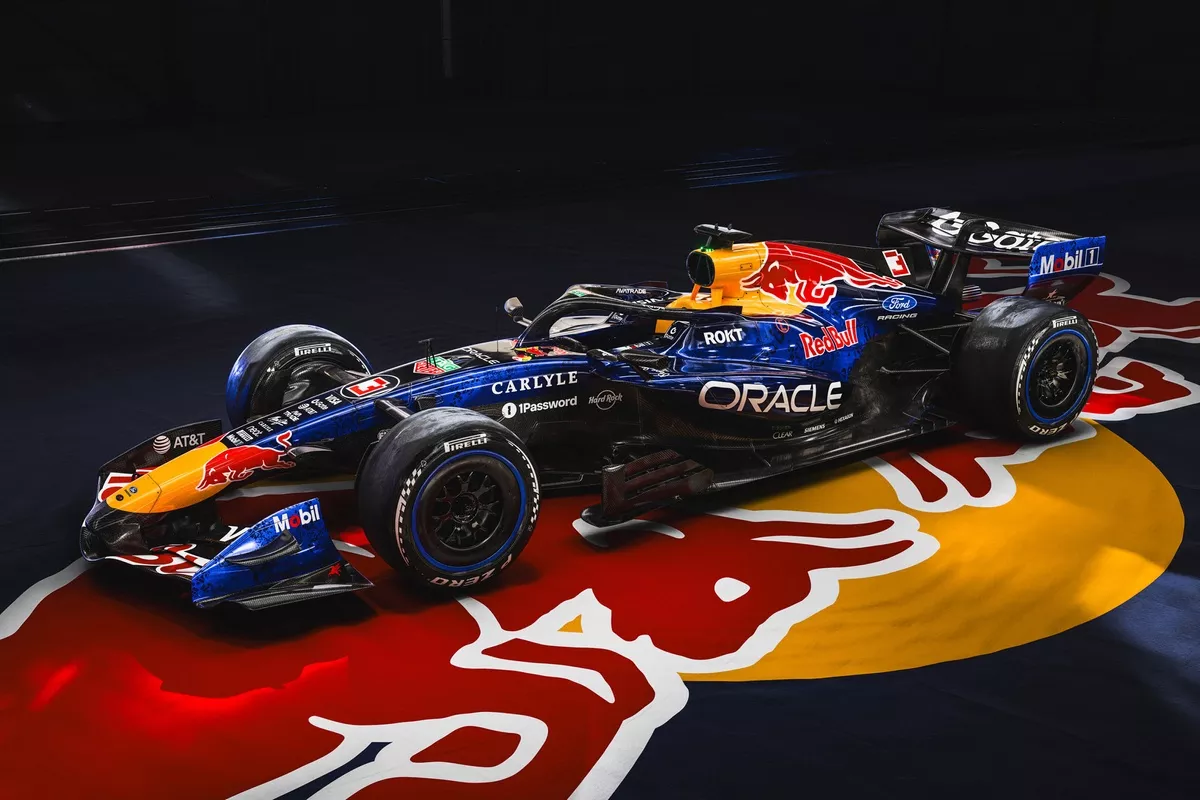 „Red Bull“ pristatė kito sezono bolido dizainą