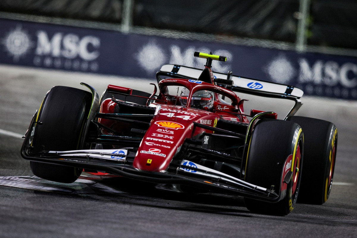 W. Buxonas išgyrė „Ferrari“