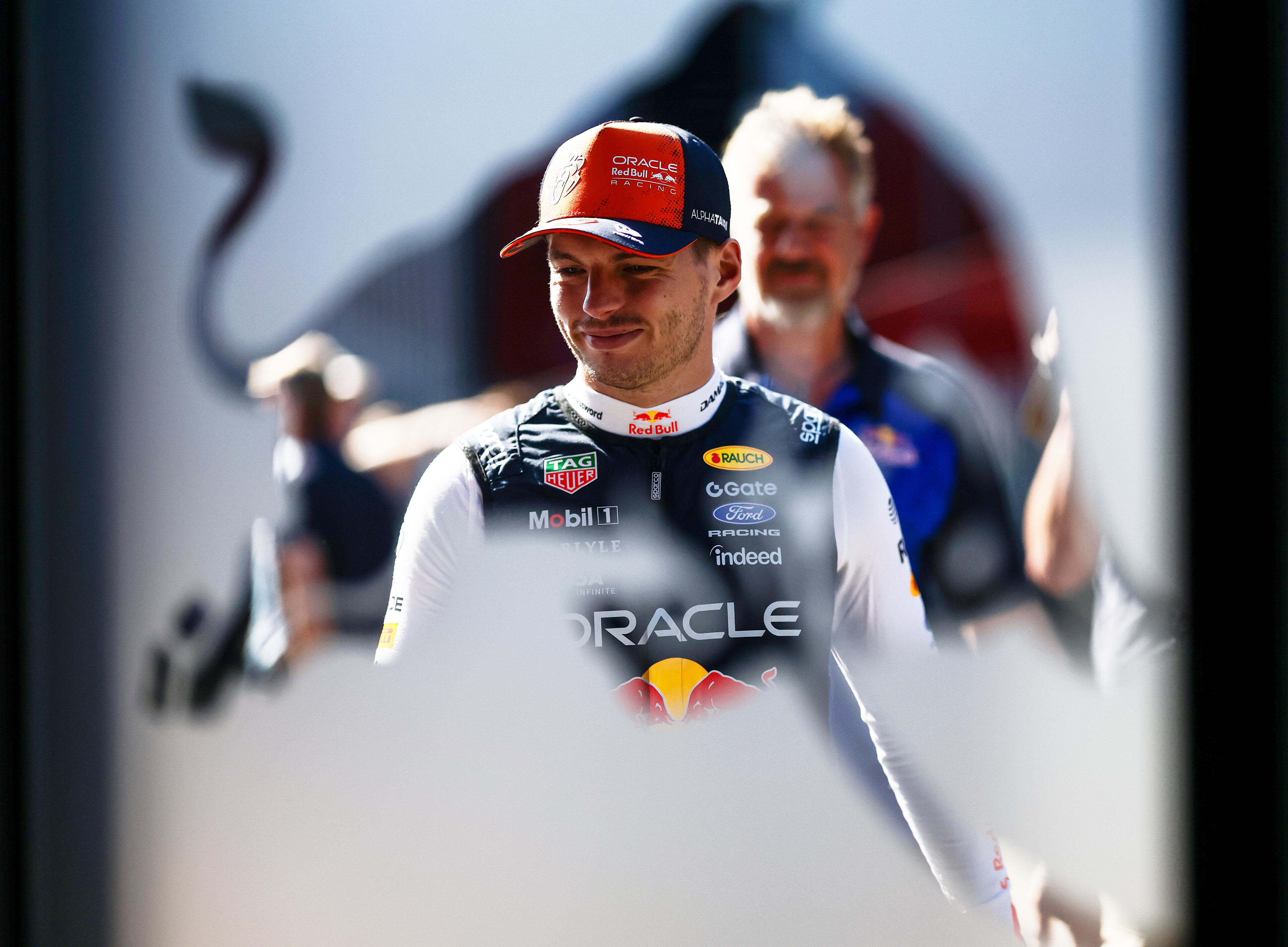 M. Verstappeno vadybininkas pasiuntė žinutę „Red Bull“