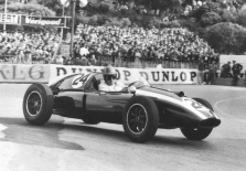 Brabhamai užprotestavo pavardės naudojimą