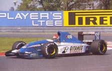 "Pirelli" grįžti į F-1 per brangu