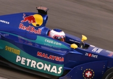 R.Barrichello siejamas su “Sauber”