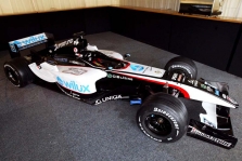 2004 m. bolidai: "Minardi PS04B"