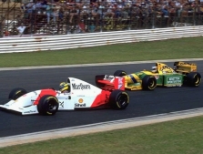 B.Ecclestone’as: “Ayrtonas buvo geresnis už Michaelį”