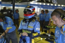 F.Alonso užsipuolė trasos personalą
