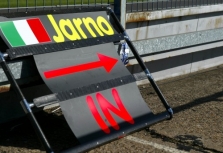 J.Trulli grįžta į lenktynes