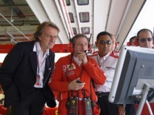 „Ferrari“ ruošiasi karui