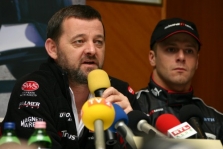 „Minardi“ laukia „Ferrari“ malonės