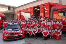 <span style="background:#000000; color:white; padding: 0 2px">WRC</span> Komandų pristatymas
