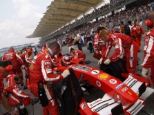 „Ferrari“ nekeičia nuomonės dėl bandymų