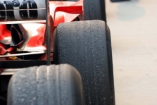 „Bridgestone“ iš „Ferrari“ tikisi geresnių rezultatų