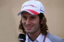 J.Trulli tapo tėvu