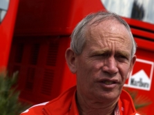 R.Byrne‘as lieka „Ferrari“