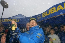<span style="background:#000000; color:white; padding: 0 2px">WRC</span> R.Burnsas toliau kovoja su vėžiu