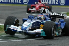 „Sauber“ stokoja lėšų bolido tobulinimui