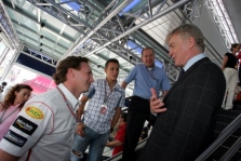 FIA nepaskelbė bausmės „Michelin“ komandoms