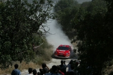 <span style="background:#000000; color:white; padding: 0 2px">WRC</span> Kipro ralis: 2-oji diena