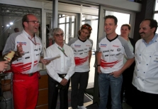 B.Ecclestone‘as ir autogamintojai krypsta link susitarimo