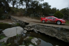 <span style="background:#000000; color:white; padding: 0 2px">WRC</span> M.Gronholmas artėja prie lyderio