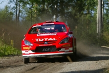 <span style="background:#000000; color:white; padding: 0 2px">WRC</span> Apšilime greičiausias M.Gronholmas