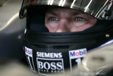K.Raikkonenas nesiruošia palikti „McLaren“