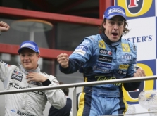 F.Alonso didžiuojasi nugalėjęs M.Schumacherį