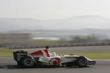 „Honda“ bolidas debiutuos sausį