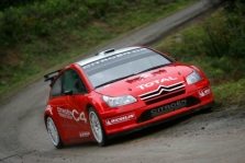 <span style="background:#000000; color:white; padding: 0 2px">WRC</span> Pradėti „Citroen C4“ bandymai