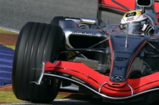 „Emirates Airlines“ taps „McLaren“ rėmėja?
