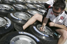 „Michelin“ padangos problemų nekelia