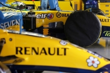 „Renault“ nori tiekti variklius antrai komandai
