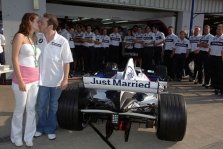 Specialus galinis sparnas J.Villeneuve'ui