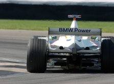 FIA liepė „BMW Sauber“ pakeisti galinį sparną