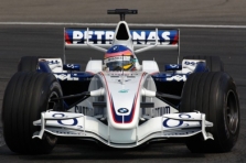 BMW praras rėmėją O2