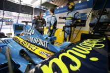 „Telefonica“ neberems „Renault“