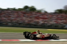R.Barrichello liko nenubaustas