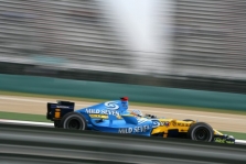 F.Alonso ragina pasitempti “Michelin”