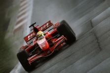 F.Massa sudaužė naują „Ferrari“ bolidą