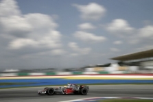 R. Dennisas: įveikti „Ferrari“ prireiks pastovumo